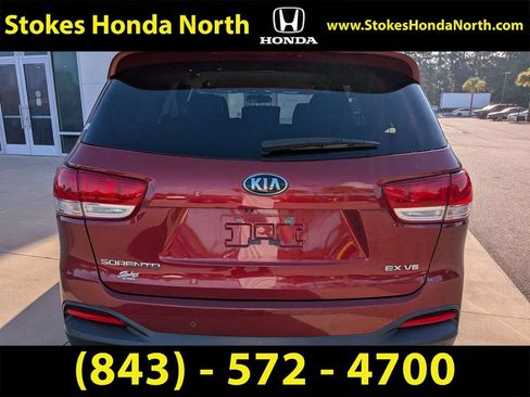 Used 2016 Kia Sorento EX FWD image 8