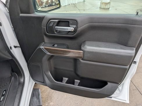 Used 2019 Chevrolet Silverado 1500 LT image 33