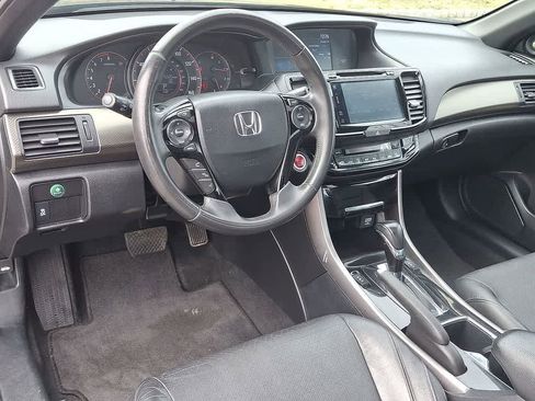 Used 2017 Honda Accord EX-L image 21