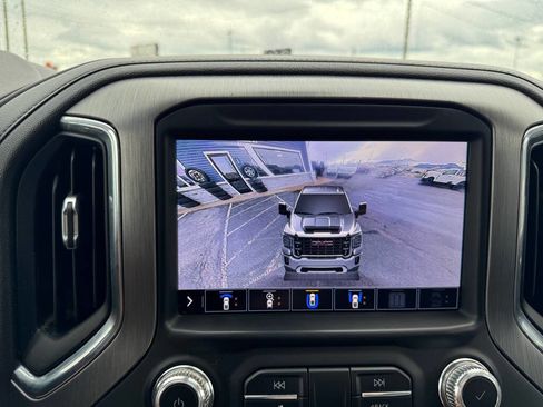 Used 2020 GMC Sierra 2500 Denali image 25