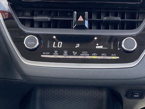 Certified 2023 Toyota Corolla LE w/ Carpet Mat Package (TMS) FWD image 29