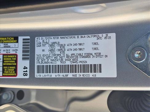 Certified 2025 Toyota Tacoma SR5 AWD/4WD image 24