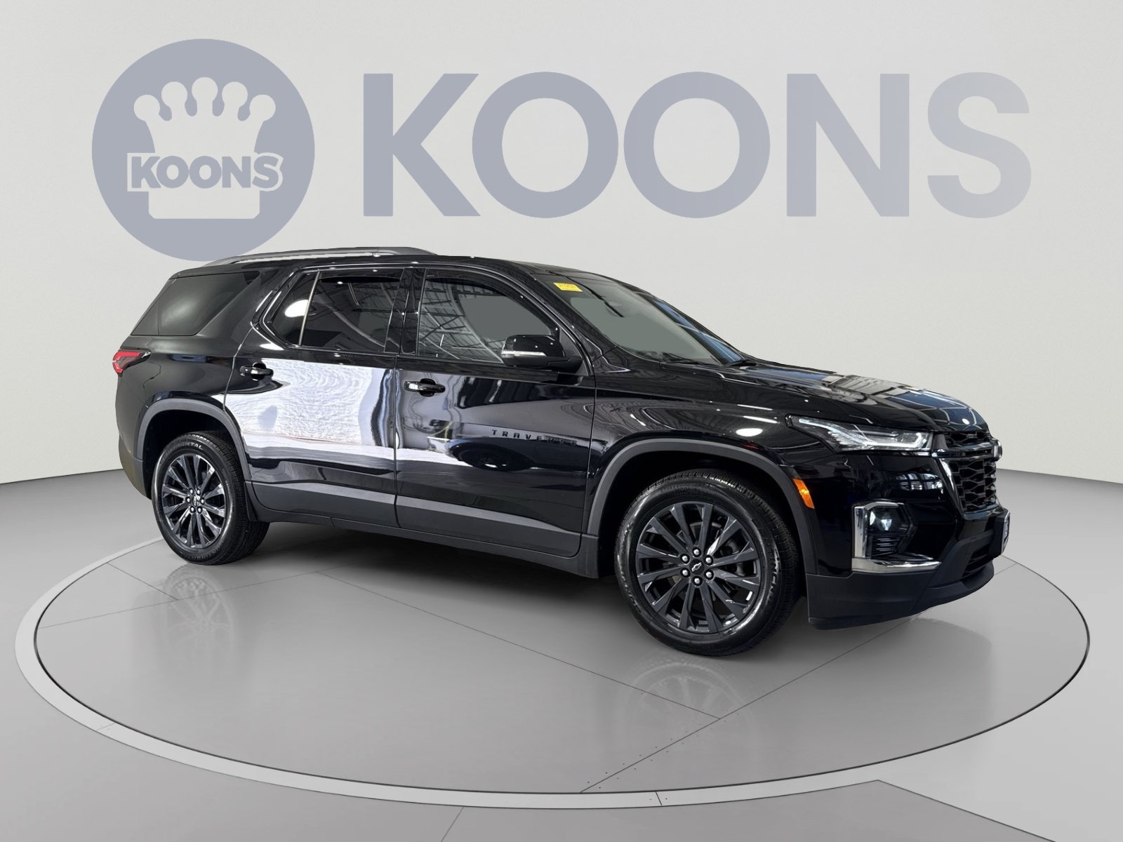 Used 2023 Chevrolet Traverse RS AWD/4WD image 2