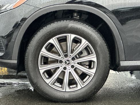 Certified 2025 Mercedes-Benz GLC 300 4MATIC image 27