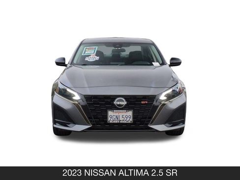 Used 2023 Nissan Altima 2.5 SR FWD image 4