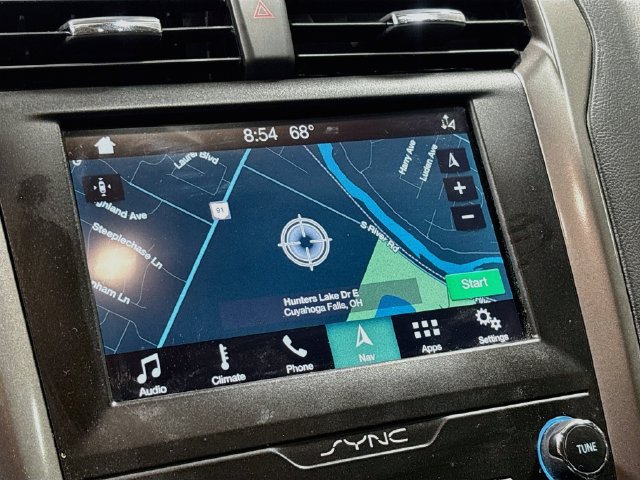 Used 2019 Ford Fusion SE FWD image 15
