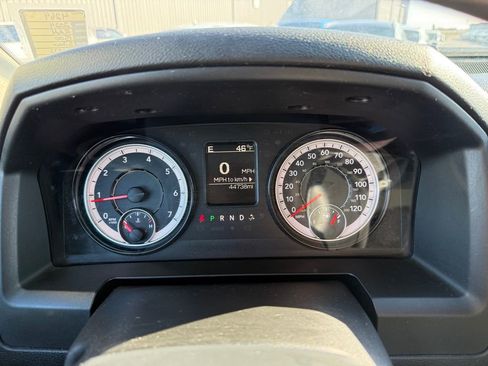 Used 2024 RAM 1500 Classic SLT image 10