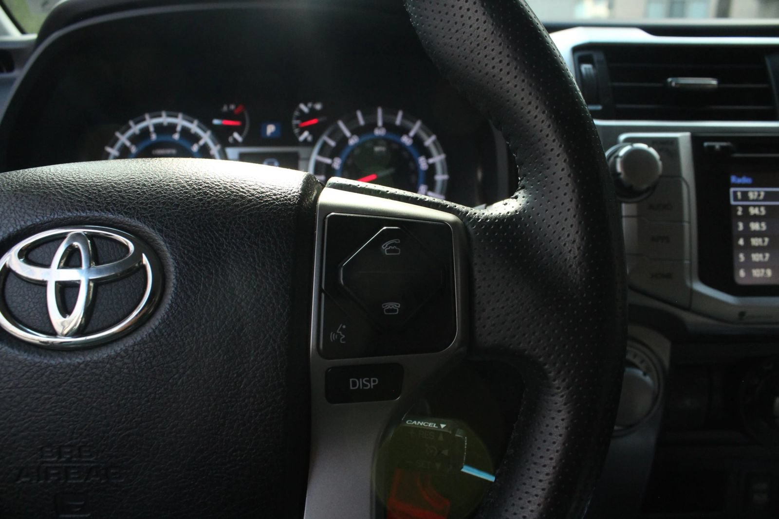 Used 2016 Toyota 4Runner SR5 AWD/4WD image 31