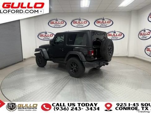 Used 2023 Jeep Wrangler Sport AWD/4WD image 4