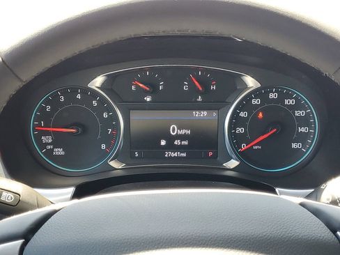 Used 2023 Chevrolet Traverse LT AWD/4WD image 17