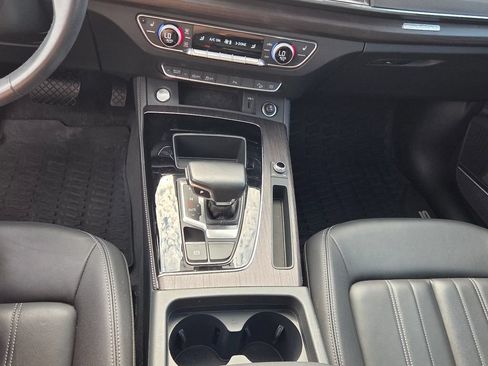 Used 2023 Audi Q5 2.0T Premium Plus w/ Premium Plus Package AWD/4WD image 21