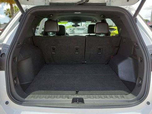 Used 2022 Chevrolet Equinox RS AWD/4WD image 12