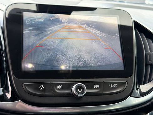 Used 2017 Chevrolet Volt Premier w/ Driver Confidence II Package image 14