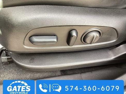 Used 2024 Chevrolet Equinox RS w/ LPO, Floor Liner Package image 15