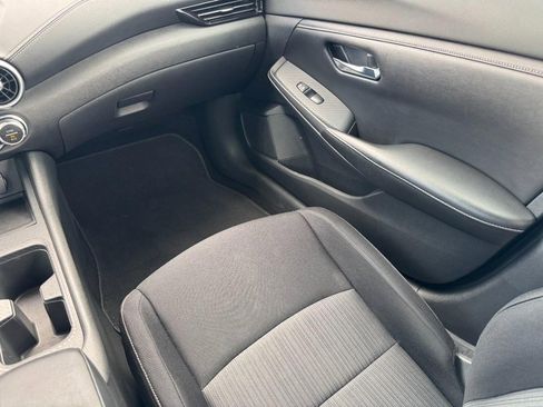 Used 2020 Nissan Sentra SV FWD image 15