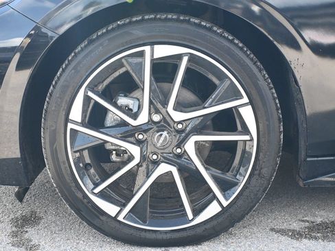 Used 2025 Nissan Sentra SR FWD image 7
