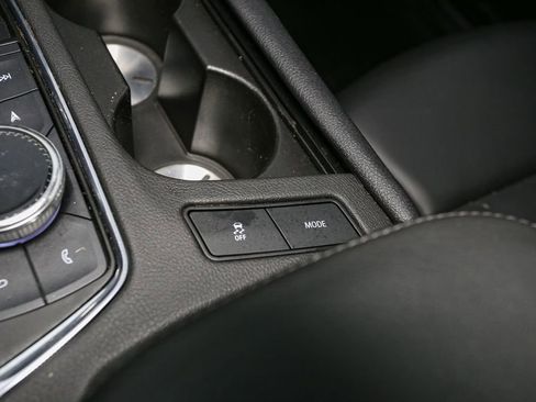 Used 2023 Cadillac XT5 Premium Luxury image 32