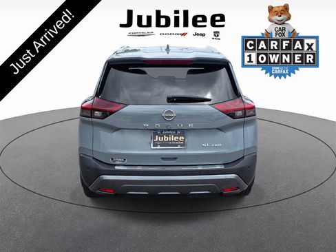 Used 2023 Nissan Rogue SL w/ SL Premium Package AWD/4WD image 3