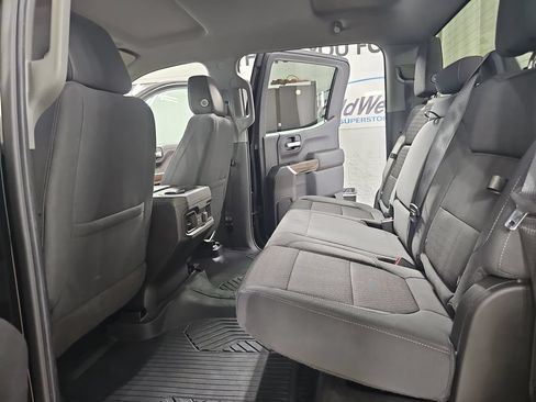 Used 2020 Chevrolet Silverado 1500 RST AWD/4WD image 17