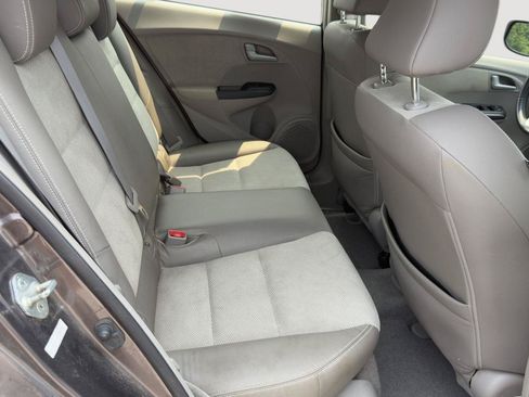 Used 2014 Honda Insight EX image 24