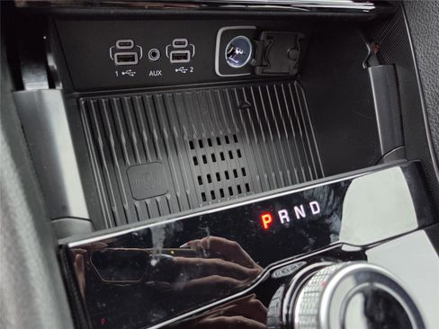 New 2026 Jeep Grand Cherokee L 2WD image 16