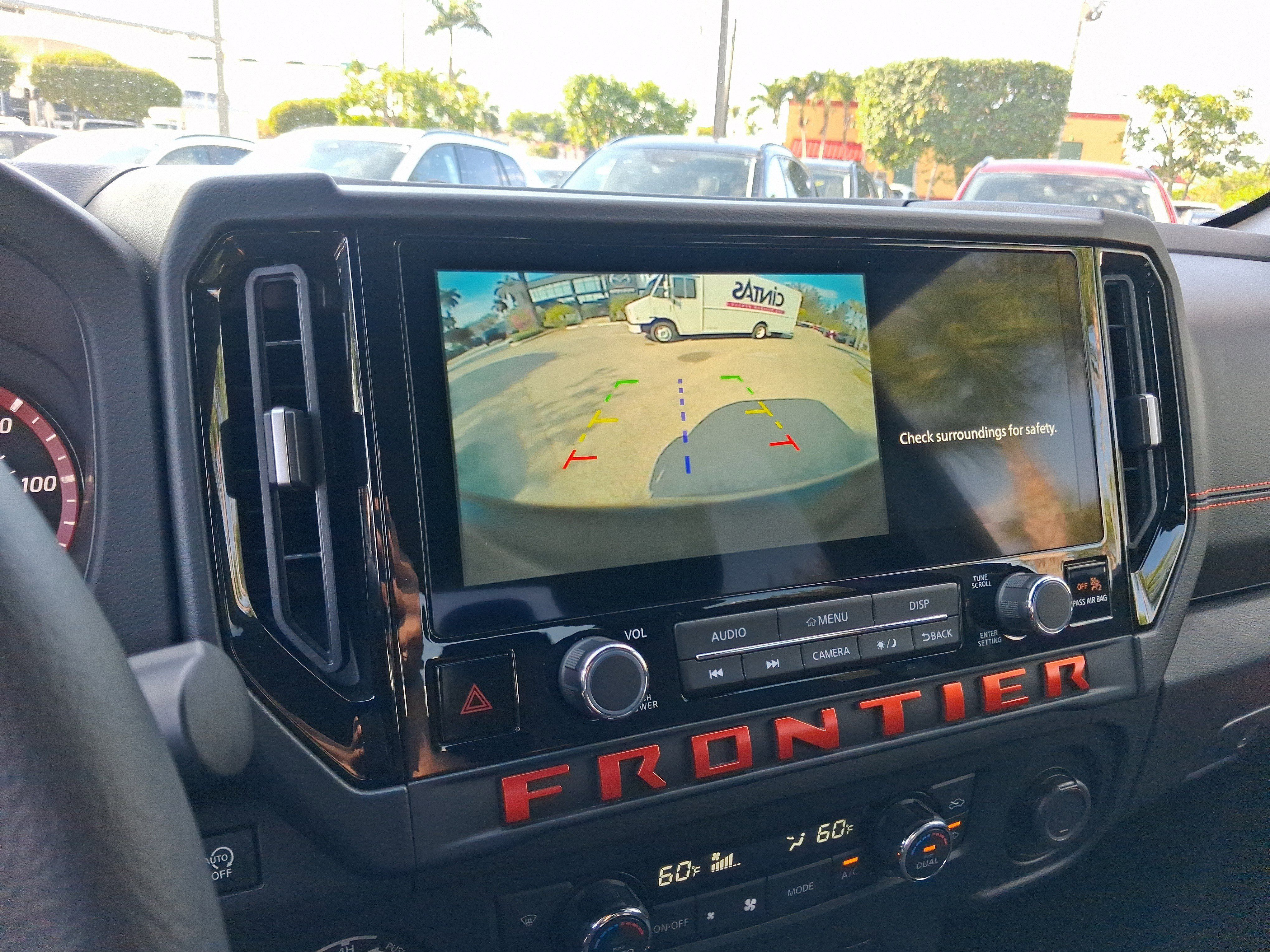Used 2026 Nissan Frontier PRO-4X AWD/4WD image 16