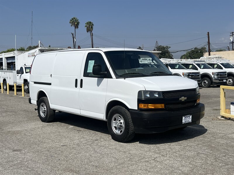 Used 2019 Chevrolet Express 2500 w/ Driver Convenience Package RWD image 1