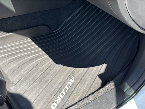 Used 2022 Honda Accord Sport image 35