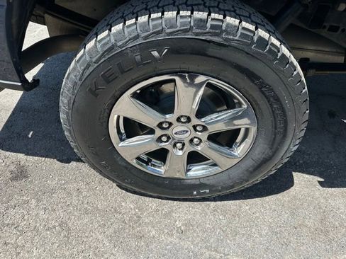 Used 2020 Ford F150 XLT w/ Equipment Group 302A Luxury AWD/4WD image 12