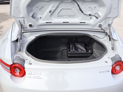 Used 2024 MAZDA MX-5 Miata RF Grand Touring image 16