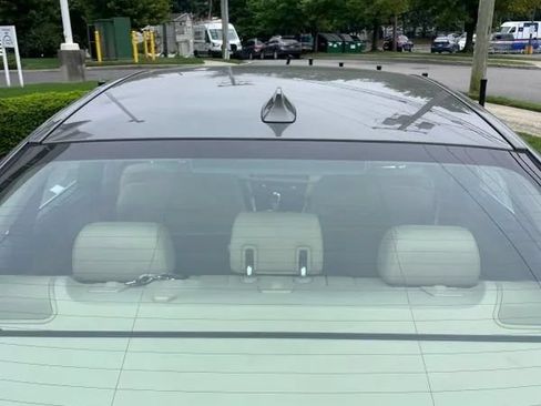 Used 2014 BMW 535i xDrive Sedan AWD/4WD image 16