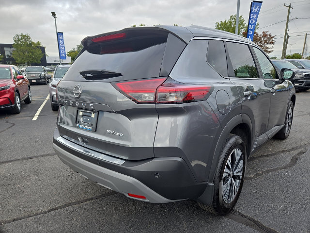 Used 2023 Nissan Rogue SV w/ SV Premium B Package AWD/4WD image 2