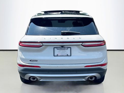 Used 2023 Lincoln Corsair Reserve w/ Equipment Group 201A FWD image 6