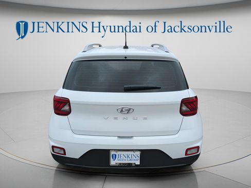 New 2026 Hyundai Venue SEL FWD image 4