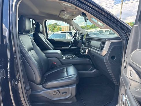 Used 2024 Ford Expedition XLT AWD/4WD image 15