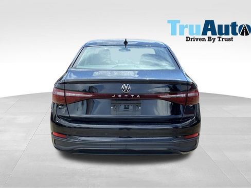 Used 2025 Volkswagen Jetta S FWD image 6
