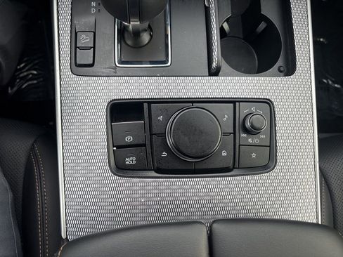 Used 2025 MAZDA CX-70 3.3 Turbo w/ Preferred Package image 33