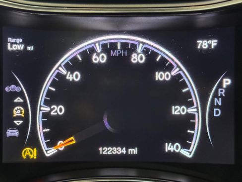 Used 2017 Jeep Grand Cherokee Altitude AWD/4WD image 12