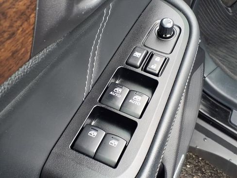 Used 2019 Subaru Outback 3.6R Limited w/ Popular Package #2 image 12