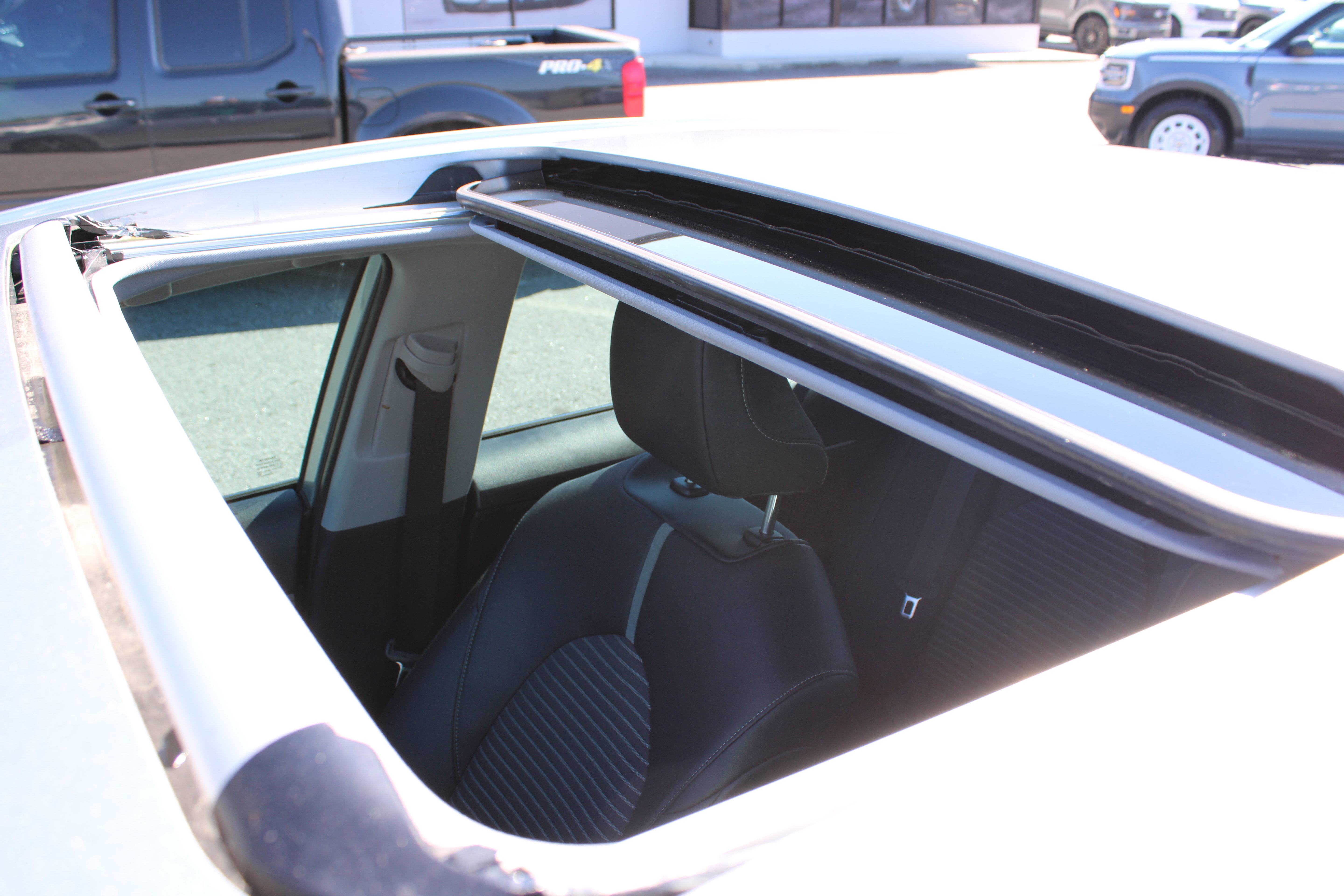 Used 2022 Toyota Camry SE w/ Audio Upgrade Package FWD image 25