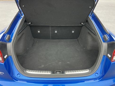 Used 2022 Kia Stinger GT1 RWD image 28