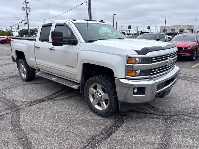 Used 2018 Chevrolet Silverado 2500 LT w/ LT Convenience Package AWD/4WD image 2