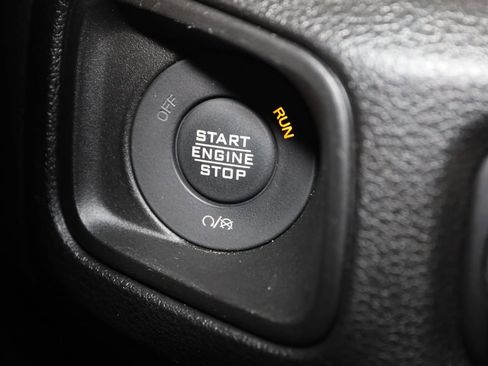 Used 2024 Jeep Wrangler Willys AWD/4WD image 26