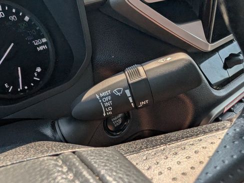 Used 2025 Toyota Tundra SR5 AWD/4WD image 25