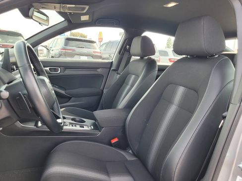 Used 2025 Honda Civic Sport image 10