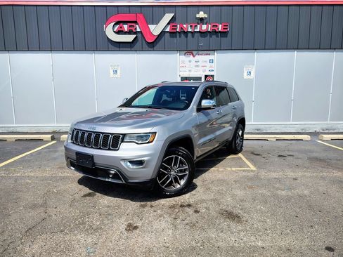 Used 2017 Jeep Grand Cherokee Limited w/ Luxury Group II AWD/4WD image 1