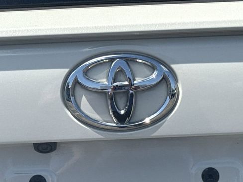 Used 2021 Toyota RAV4 XLE Premium FWD image 24