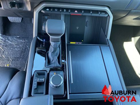 New 2026 Toyota Tundra Platinum AWD/4WD image 33
