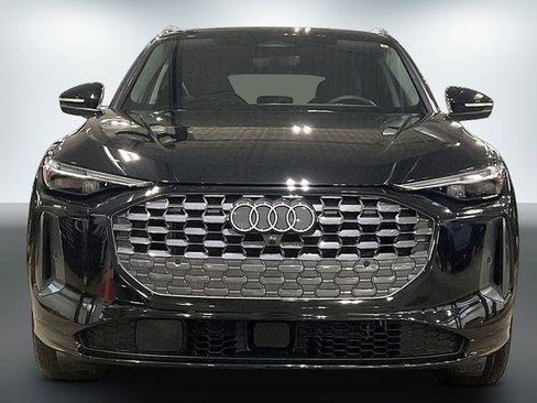 Used 2025 Audi Q5 Prestige AWD/4WD image 3