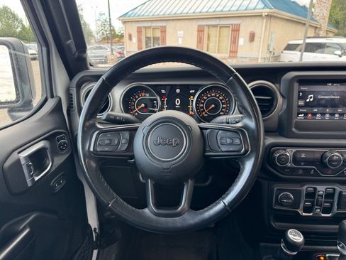 Used 2021 Jeep Gladiator Sport AWD/4WD image 13